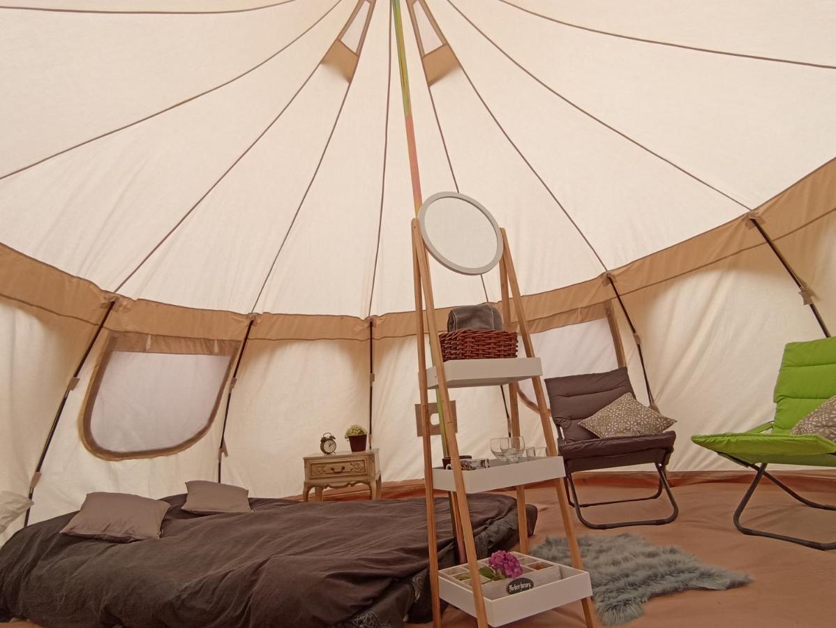Natuur-Like Glamping In Bosland NeerNeerpelt Zewnętrze zdjęcie